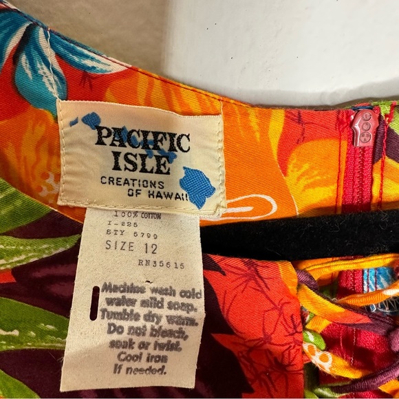 Vintage 1970's Pacific Isle Hawaiian Floral Print MuMu Midi Dress - Picture 2 of 6